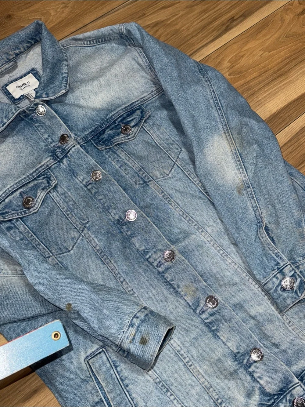 Forever 21 womens denim jacket sz. small light wash trucker Trench Coat distress
